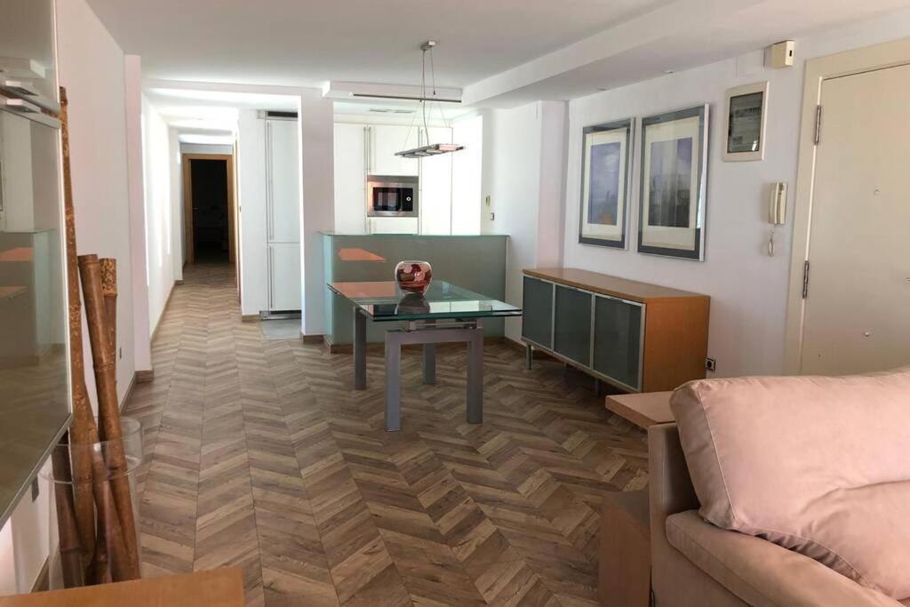 Lujoso Apartamento En 1ª Linea Recien Reformado سانتا بولا المظهر الخارجي الصورة